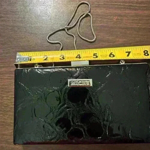 New Clutch Wallet With Chain. Black Patent Leather. Snap Closure. - Picture 7 of 8